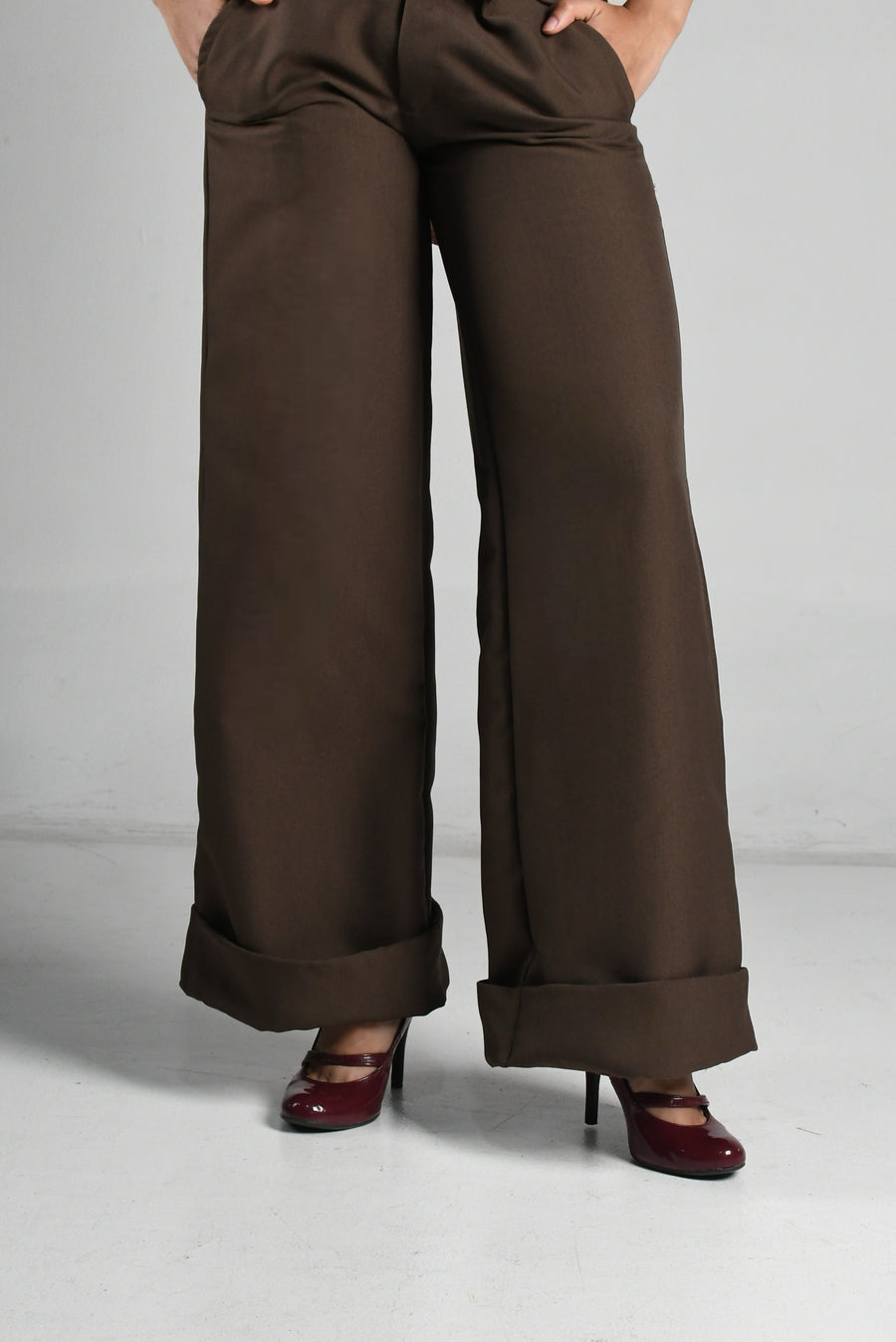 Maria Pants — Brown